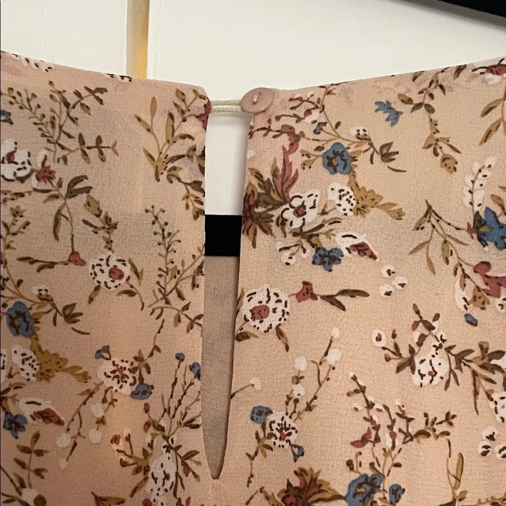 Gorgeous Floral Print Beige Dress - Picture 3 of 6